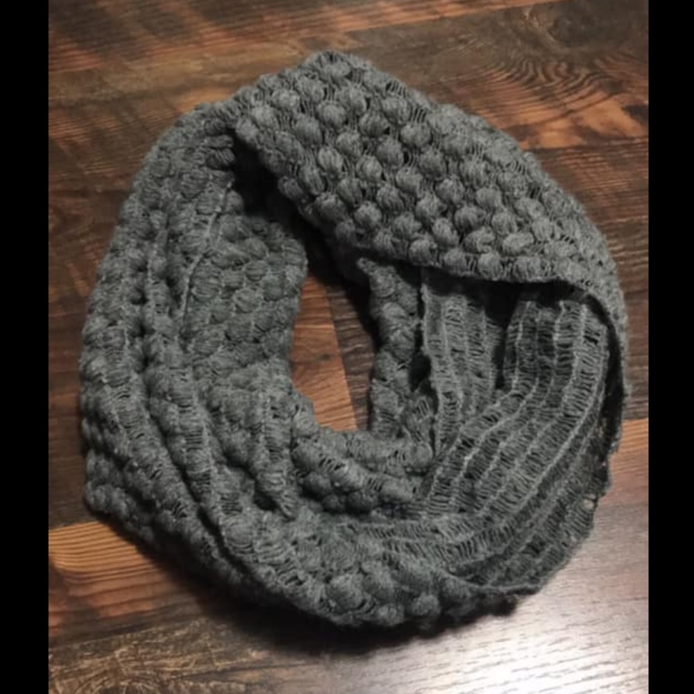 Grey infinity scarf